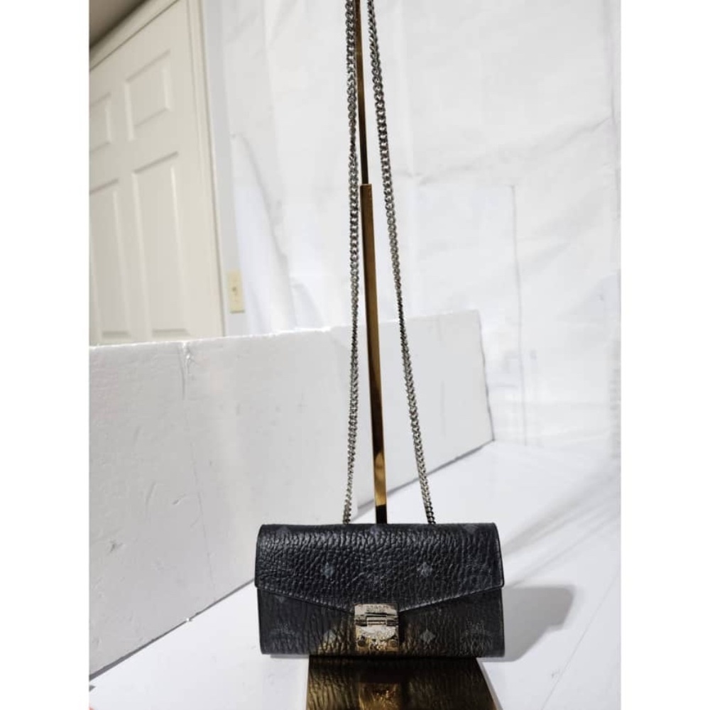 Authentic MCM Visetos Large Patricia Wallet On Chain Black/Grey - Picture 5 of 16